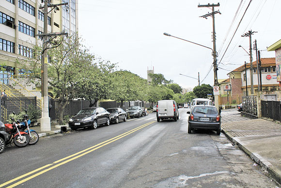 RUA ANTONIO MACEDO – CET diz que há fiscalização