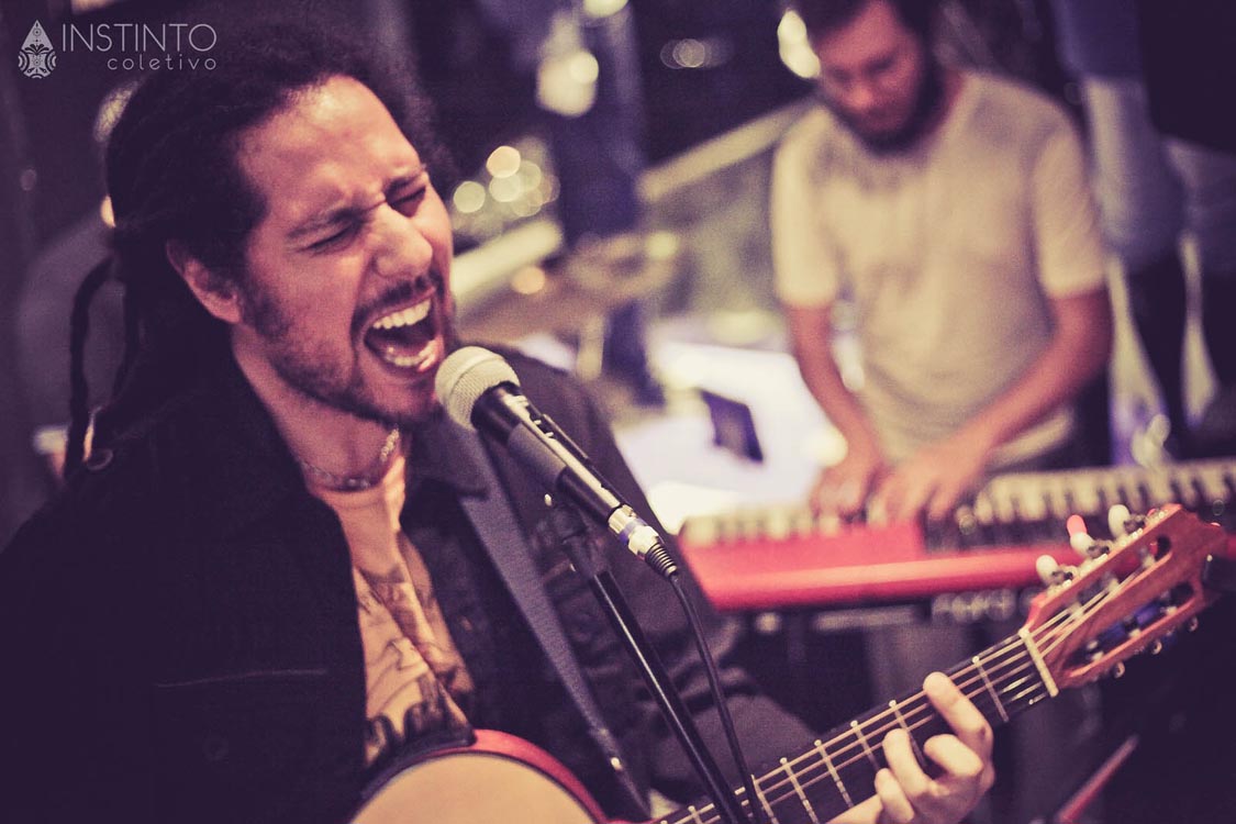 ‘Dias de paz’ com Théo