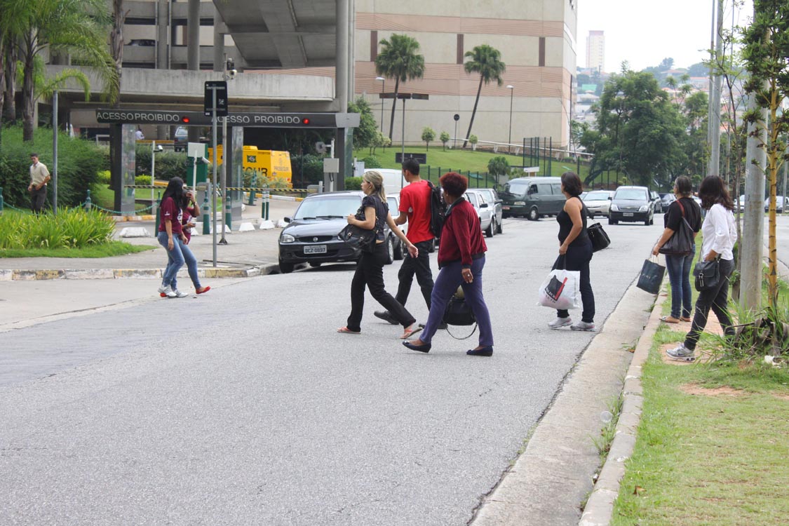 ATROPELAMENTOS – Morador pede providências