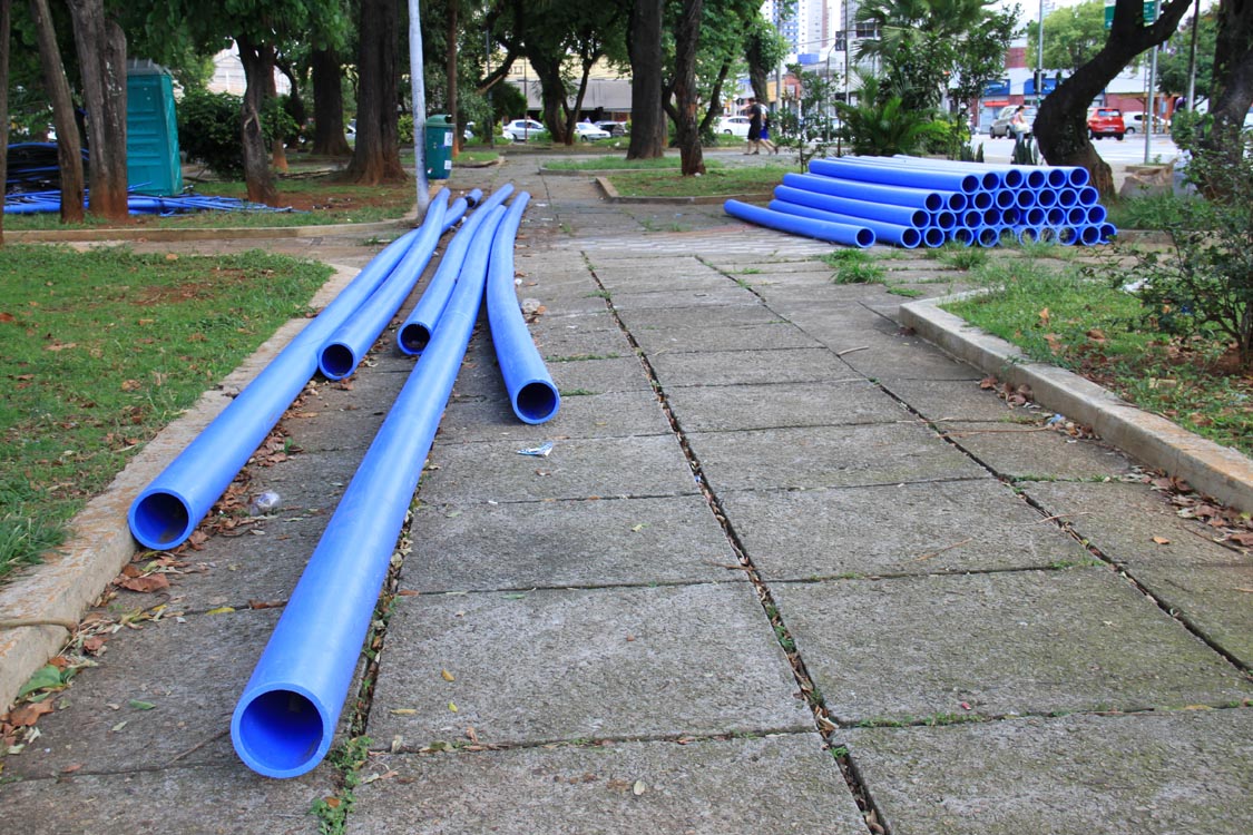 PÇA. STA TEREZINHA – Sem ‘piscinão’ em 2014