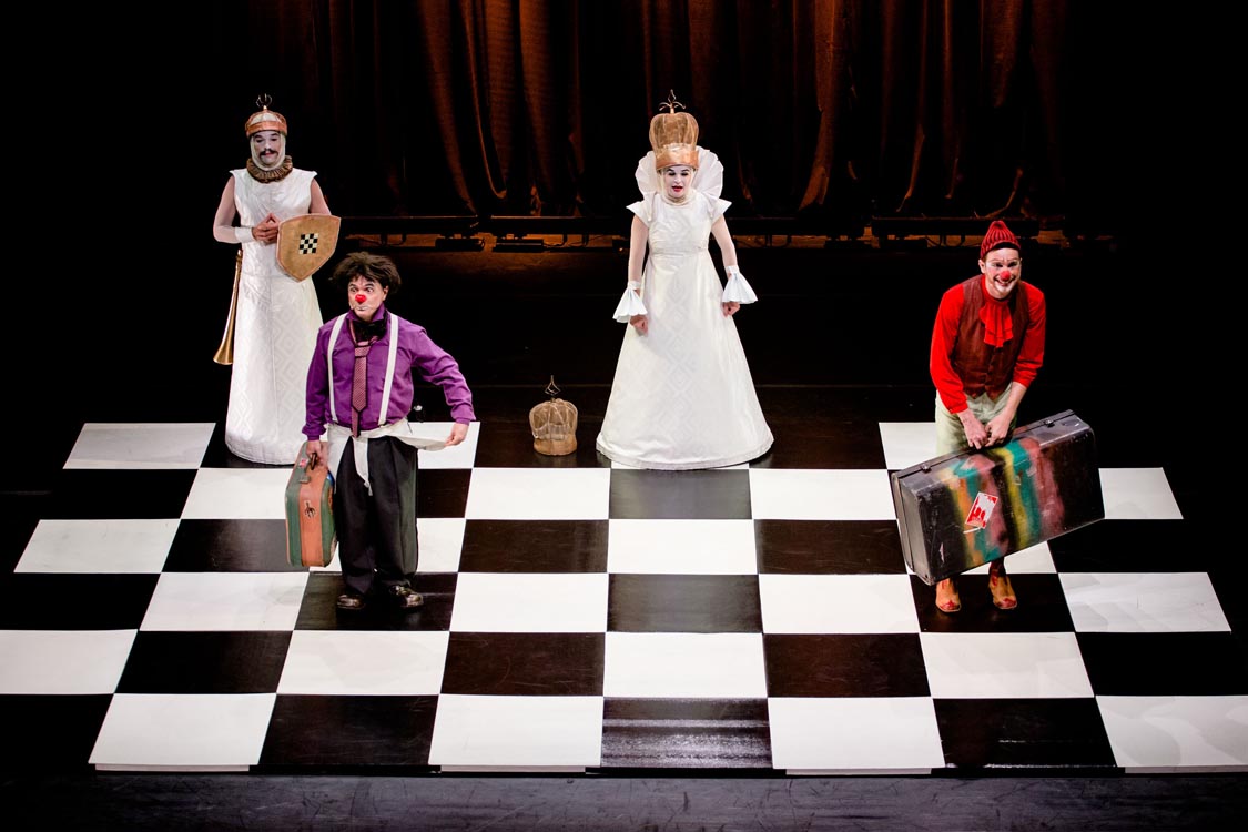 ‘A Rainha Procura’