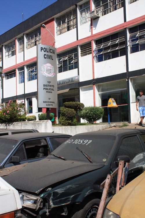 Delegacias da Zona Leste vivem um grave problema