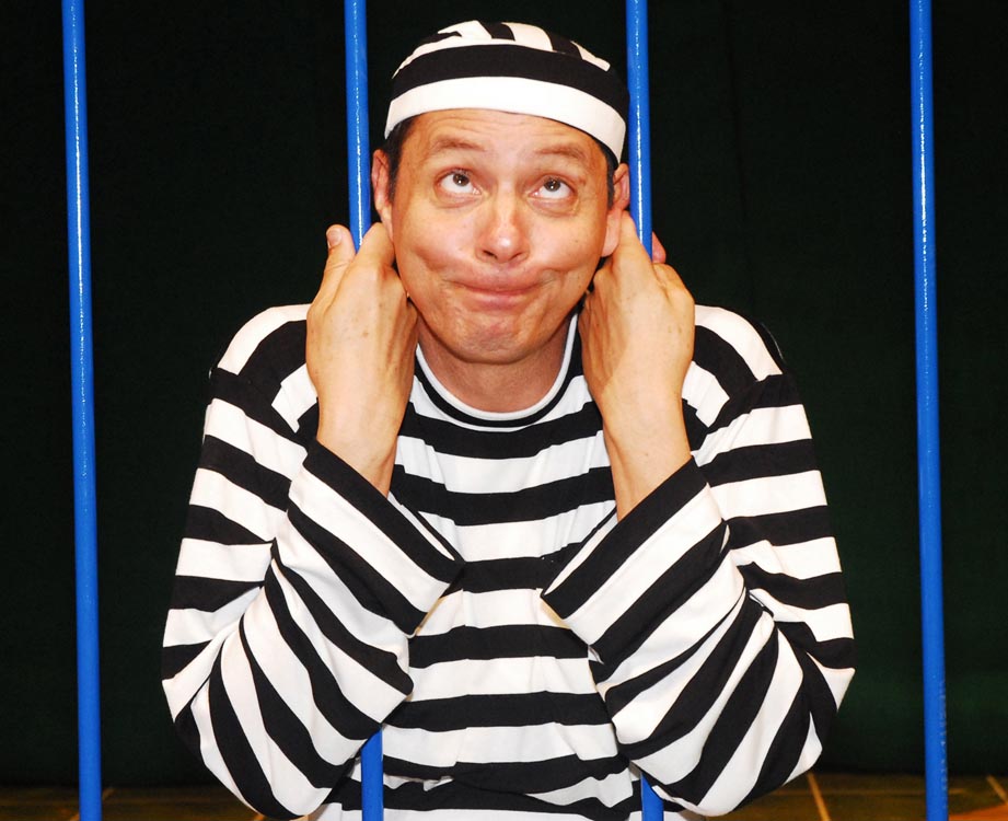 É duro ser pobre e preso