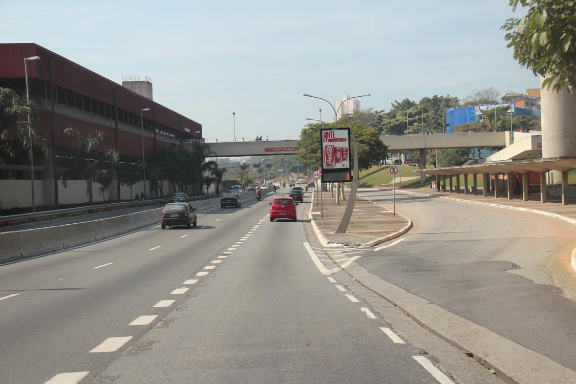 Corredores de Ônibus: Moradores e empresários temem desapropriações