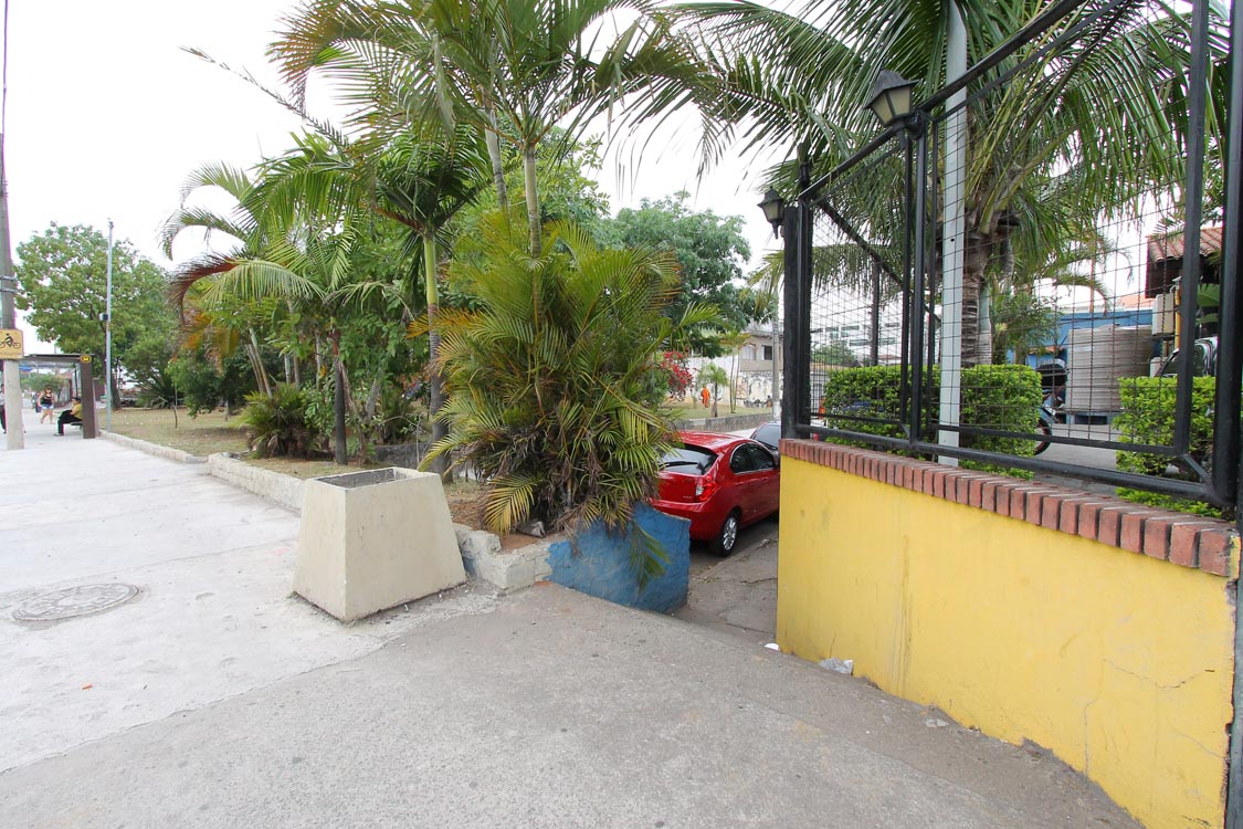 ACESSIBILIDADE: Morador fica indignado com a falta de respeito