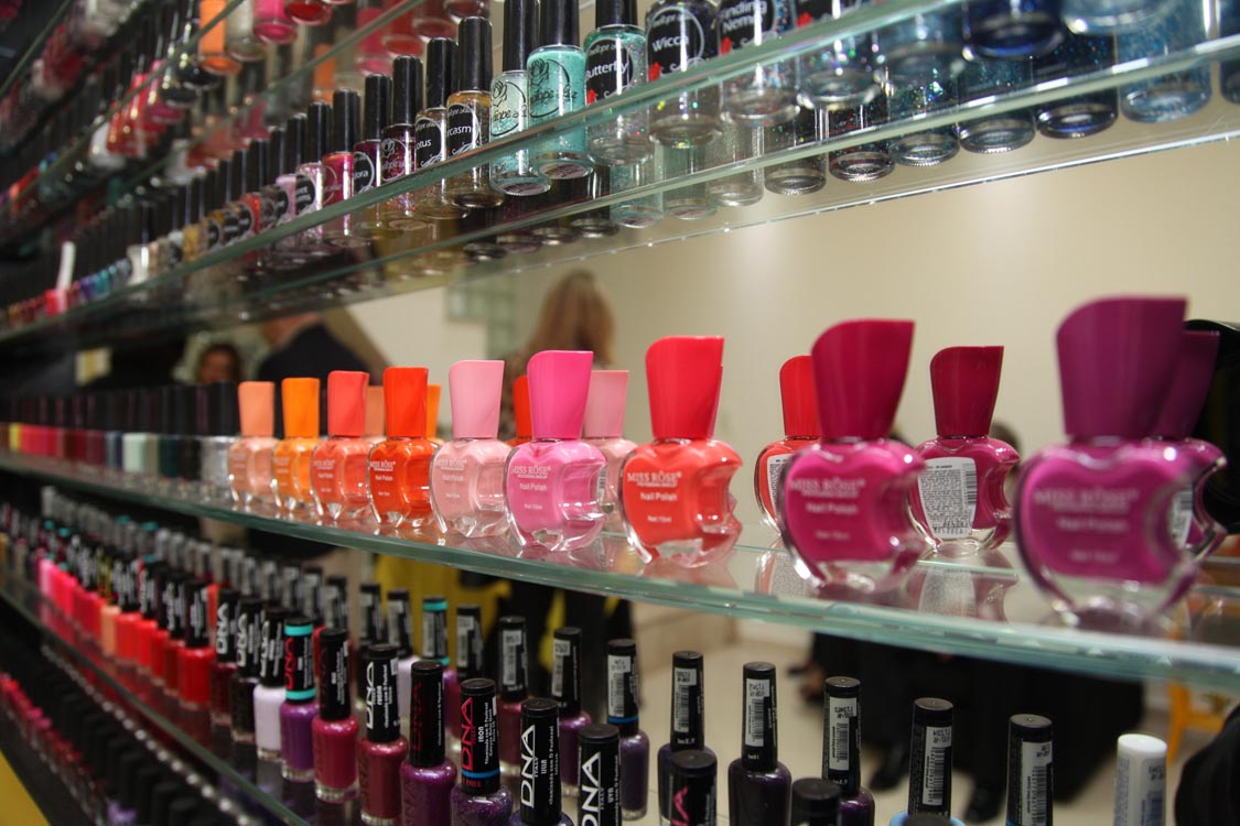 Emporium Queen Bee Nail Bar chega ao Tatuapé