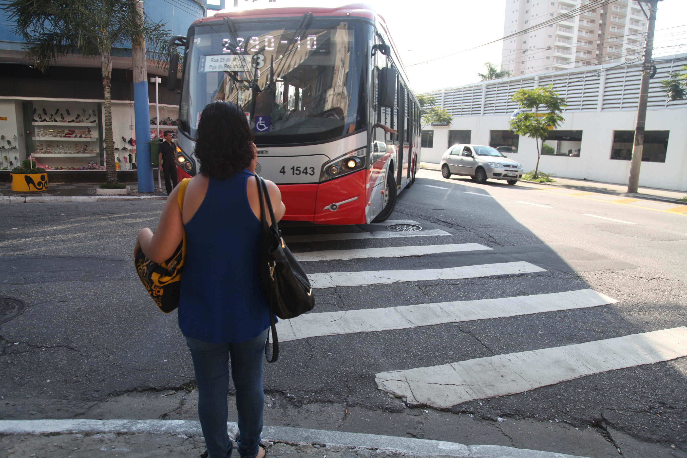 TATUAPÉ – Pedestre corre risco de morte