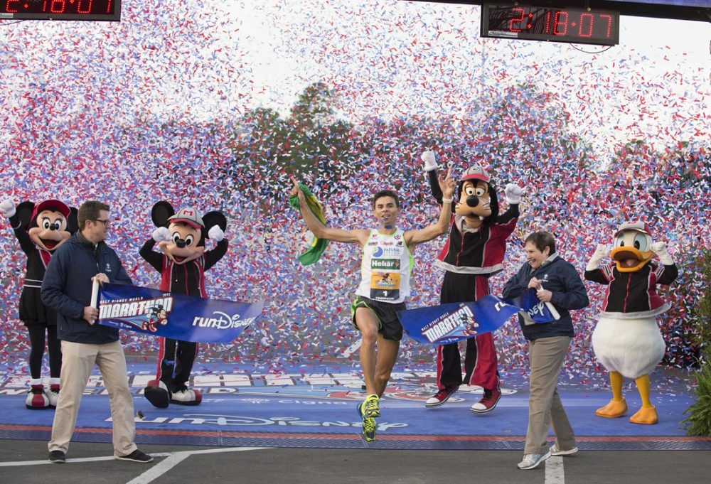Levo Você para maratona da Disney Saia na frente e reserve seu lugar