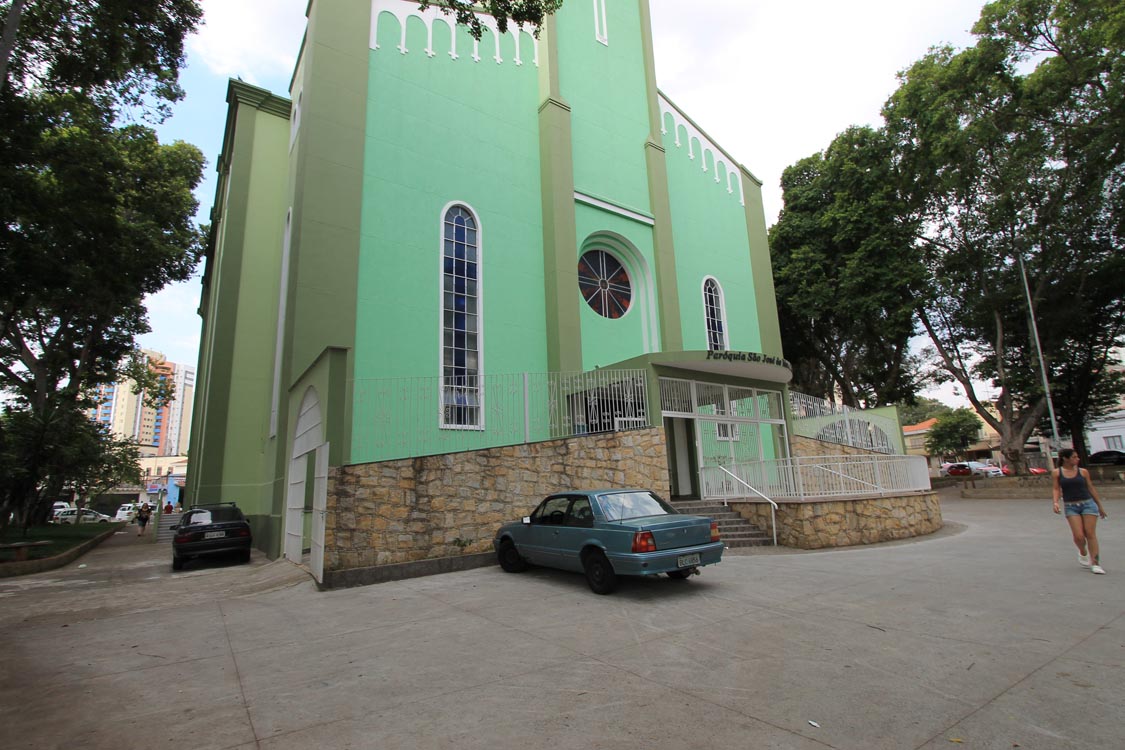 PARQUE SÃO JORGE: Roubos apavoram moradores