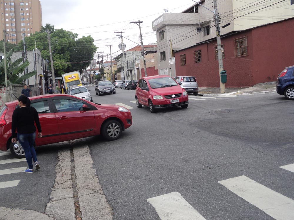 Cruzamento gera preocupação