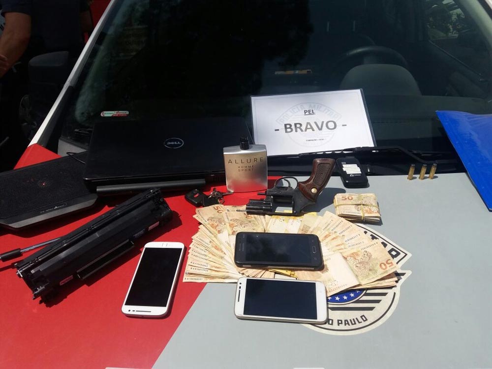 PM realiza flagrante