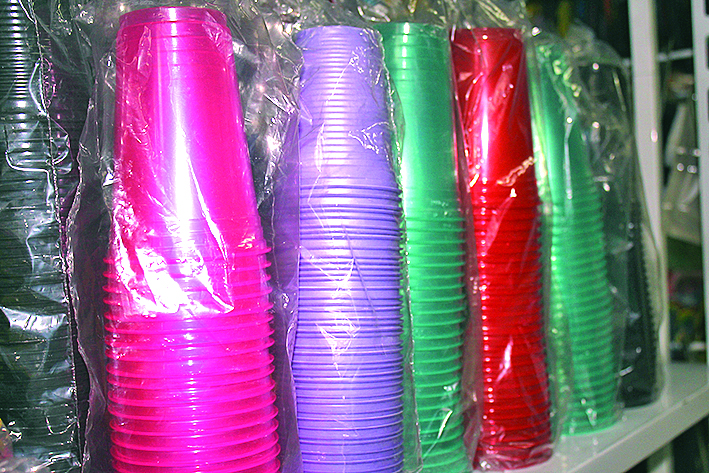 Atacado Ouro tem ampla linha de descartáveis