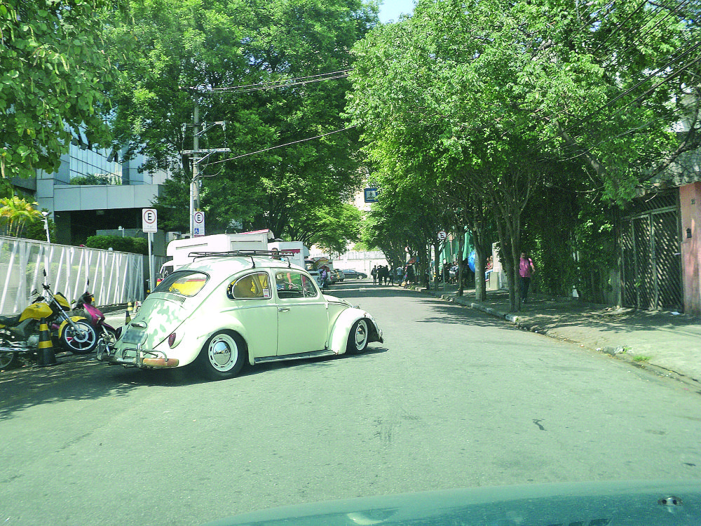RUA CESÁRIO GALENO – Estacionamento pode acabar