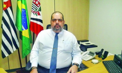 Armando de Oliveira Costa Filho é o delegado titular da 5ª Seccional - Leste, localizada no Belém