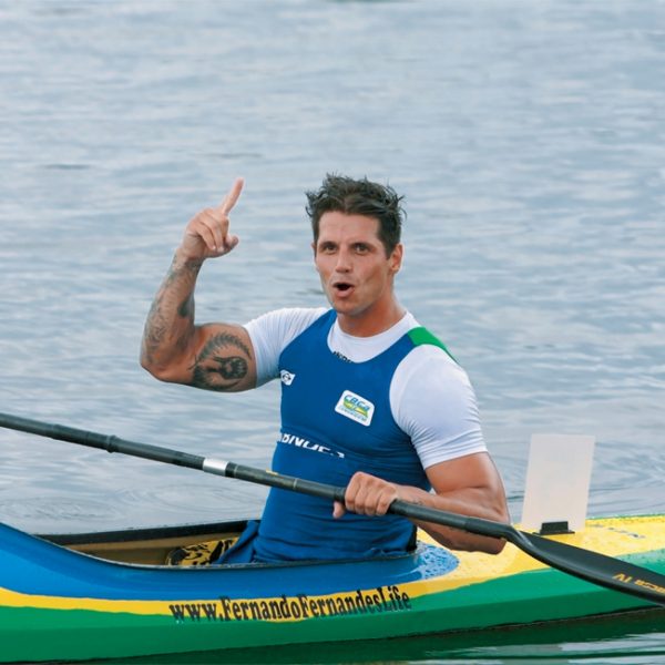 Por motivos de saúde, Fernando Fernandes cancela ida a evento