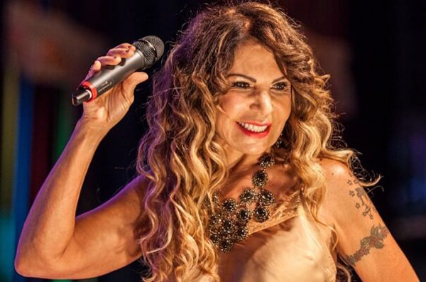 Show de Elba Ramalho ao lado do Metrô Itaquera