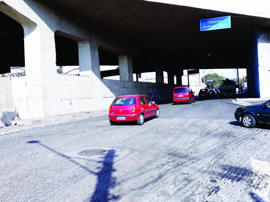 Recapeamento da Rua Melo Peixoto continua