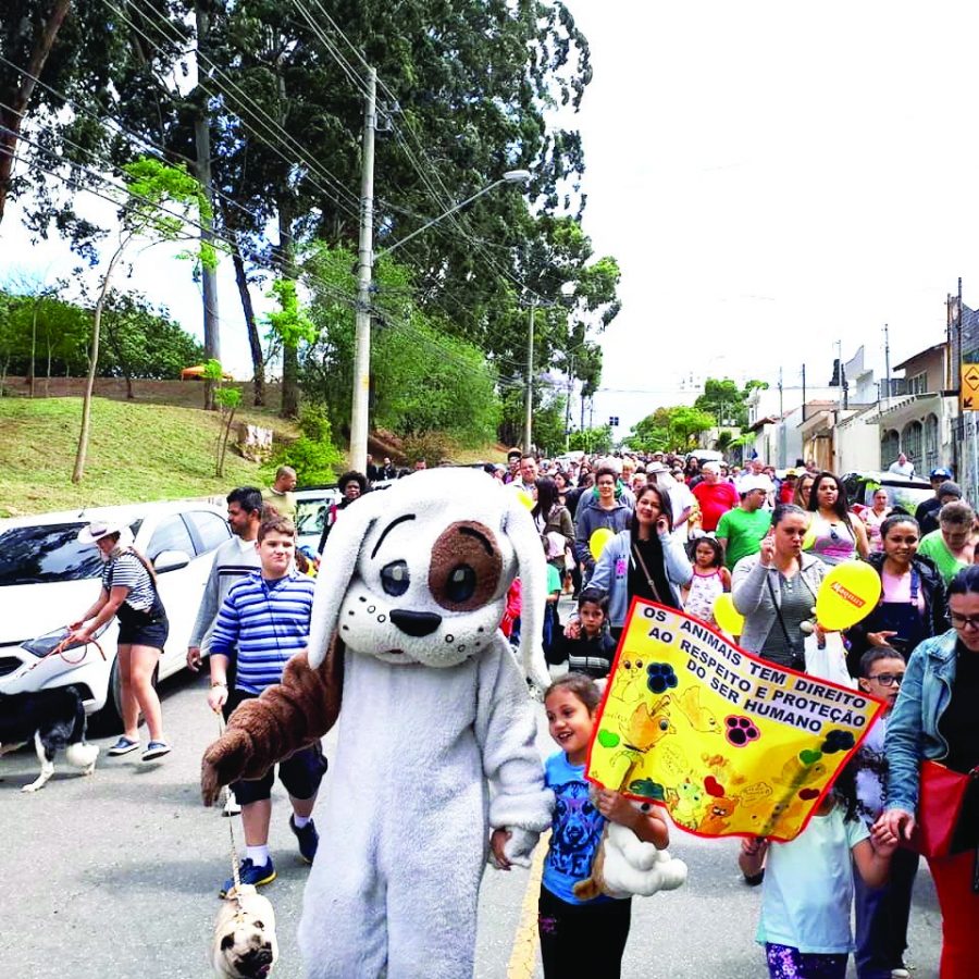 Cãominhada pede ParCão na Praça do Alemão