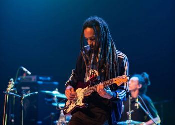 Cover de O Rappa no Shopping Metrô Boulevard