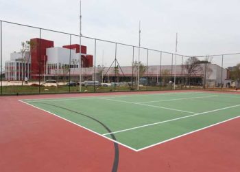 Sesc Belenzinho tem aulas de tênis