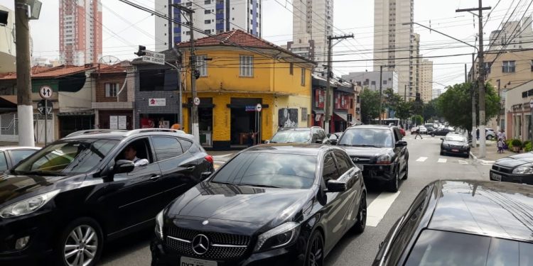 Cruzamento da Serra de Botucatu, com Serra de Japi segue perigoso
