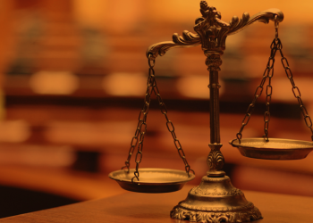 Os aposentados e pensionistas que se enquadrem no “Buraco Negro” têm direito a revisão de seus benefícios