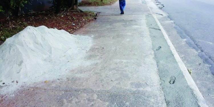 Comerciantes desconfiam de irregularidades em obra da Rua Antonio de Barros, no Tatuapé