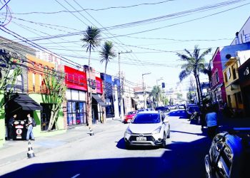 Polícia fecha ‘balada’ na Rua Itapura, no Tatuapé