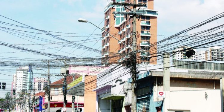 Tatuapé parece ter Programa ‘Cidade Feia’ em alguns pontos