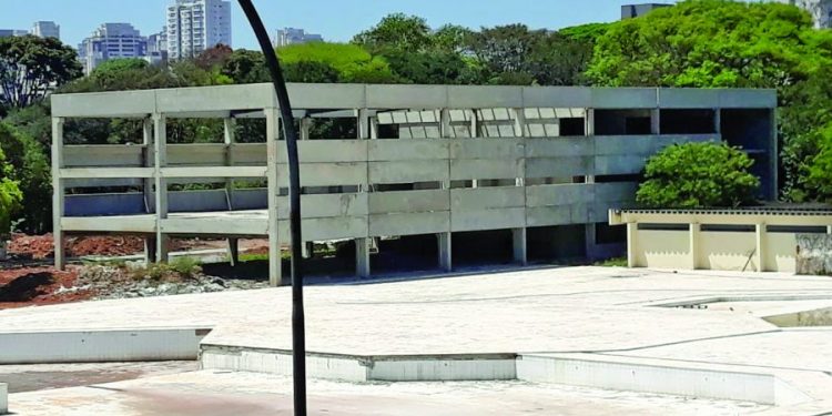 Parque São Jorge precisa de ajuda