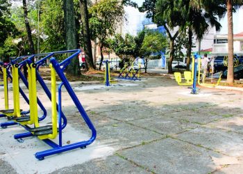 Praça Santa Terezinha, no Tatuapé, passa por obras de revitalização