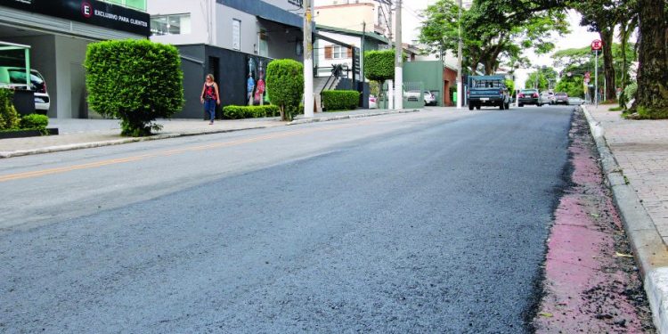 Prefeitura removeu ciclofaixas do Anália Franco por não interligarem equipamentos e transportes