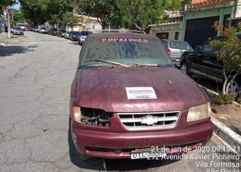 Abandono de veículos gera multa de mais de R$ 18 mil