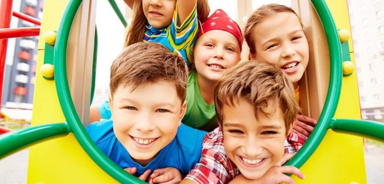 Férias em condomínios oferecem tranquilidade aos pais