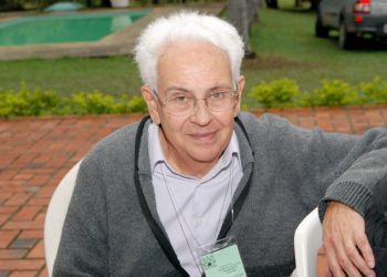 Morre o monsenhor Carlos de Souza Calazans, pároco da Basílica da Penha