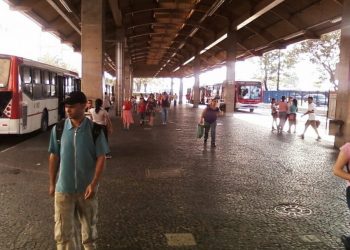 Atenção ao horário dos postos de serviços nos terminais de ônibus