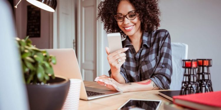 Como trabalhar em casa com segurança durante a quarentena