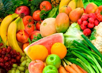 Nutricionista ressalta a importância da higienização correta de legumes, verduras e frutas