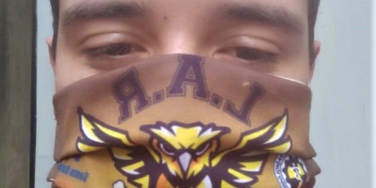 Alunos de radiologia da Faculdade Santa Marcelina estão em campanha para fazer máscaras