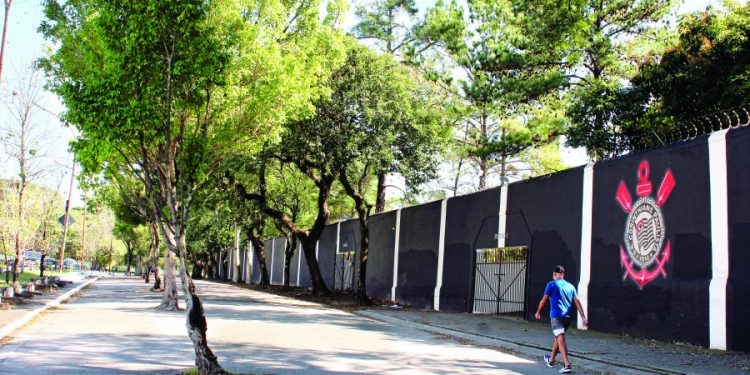 Justiça quer que Timão pague R$ 20 milhões retroativos por uso de área do Pq. São Jorge