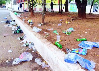 Moradores e comerciantes pedem por paz no Largo do Bom Parto