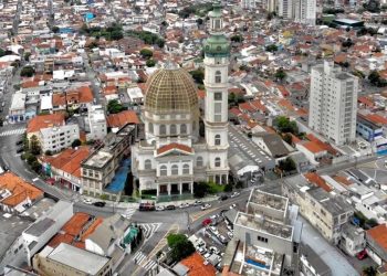 Vila Santa Isabel faz 89 anos com histórias de personagens de destaque