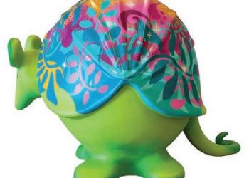 Exposição a céu aberto desperta interesse