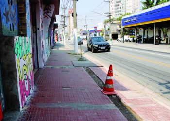 Obras em calçadas do Tatuapé deixam moradores e comerciantes confusos