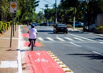 Ciclo faixas da região recebem sinalização