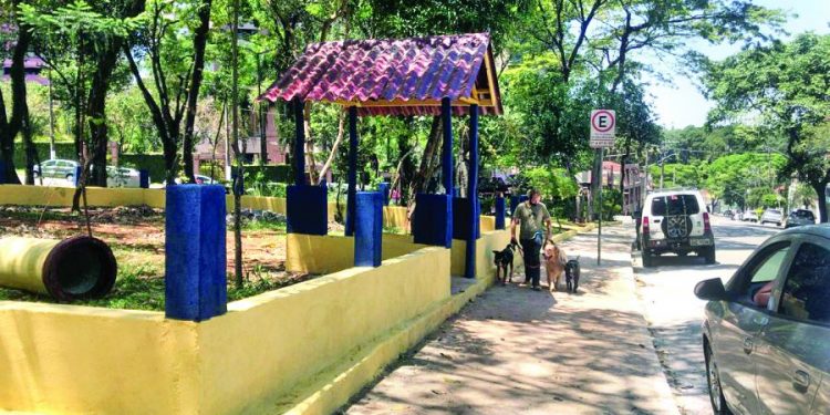 Praça Marechal Rodrigues Ribas Junior, no Anália Franco, vai ganhar espaço pet