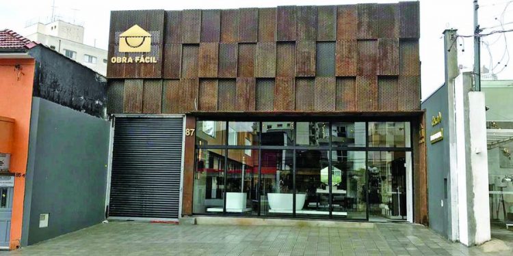 Loja Obra Fácil, principal revendedora Deca, inaugura nova unidade no Tatuapé