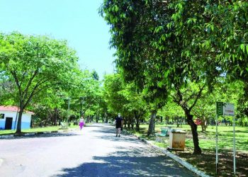 Parte dos usuários do Ceret faz pressão e cobra a liberação de equipamentos