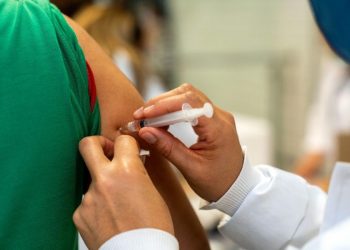 Estação Corinthians-Itaquera do Metrô terá vacinação no dia 30.