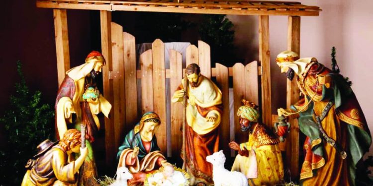 Estação Tiradentes do Metrô tem exposição gratuita com presépios